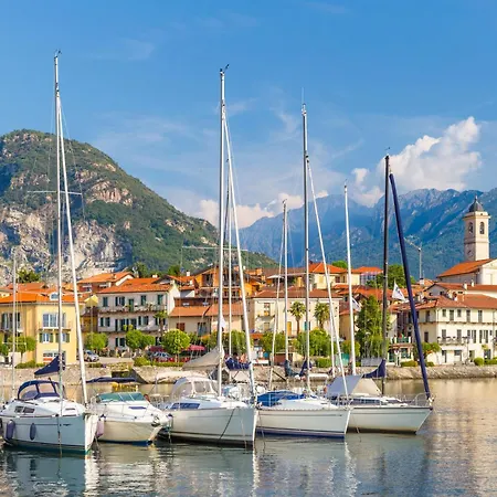 Mila Bike & Wifi: Garden Retreat Near Lake Maggiore - Happy Rentals 別荘