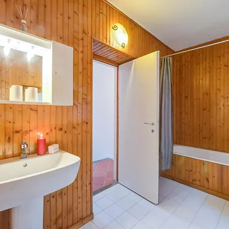 Mila Bike & Wifi: Garden Retreat Near Lake Maggiore - Happy Rentals Premeno