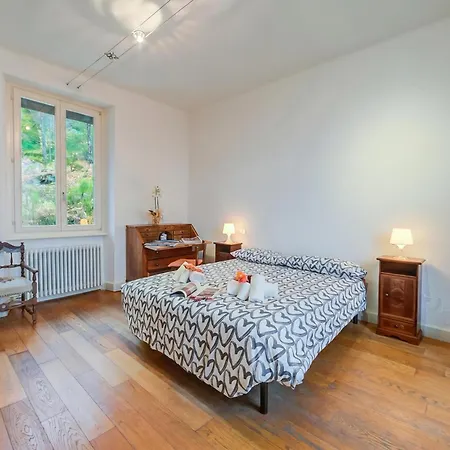 別荘 Mila Bike & Wifi: Garden Retreat Near Lake Maggiore - Happy Rentals Premeno